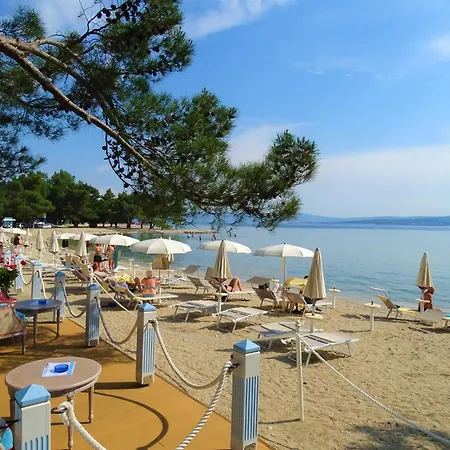 In Croatia With Pool Near Dramalj